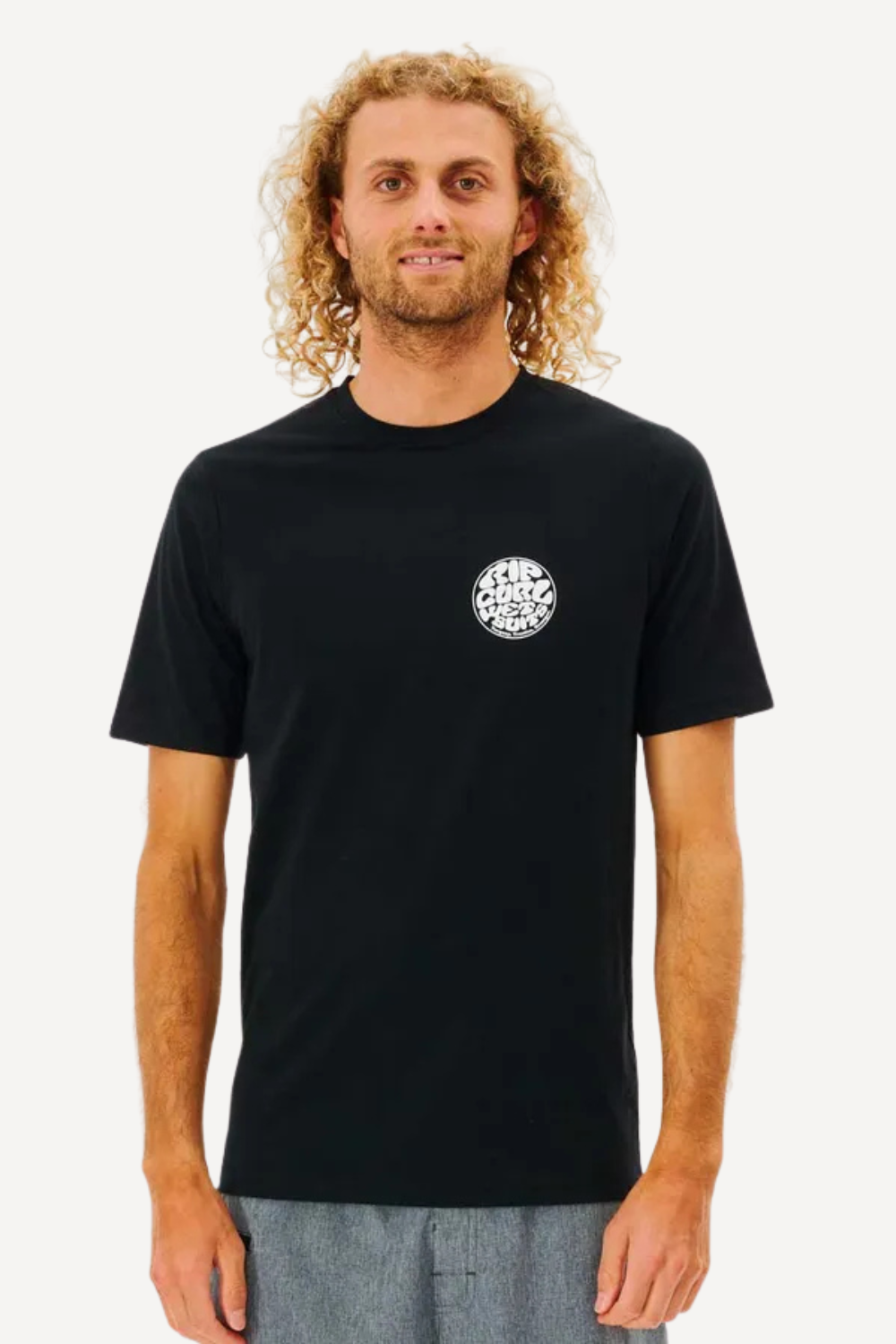 T-shirt de bain anti-UV noir pour homme, coupe décontractée, idéal pour la plage et les activités extérieures.